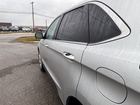 Used 2017 Ford Edge Titanium w/ Equipment Group 301A image 11