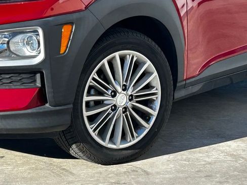 Used 2020 Hyundai Kona SEL image 6