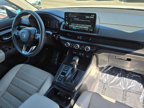 Used 2023 Honda CR-V EX-L image 10