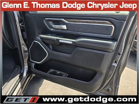 Used 2019 RAM 1500 Laramie AWD/4WD image 34