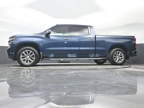 Used 2021 Chevrolet Silverado 1500 High Country w/ Technology Package AWD/4WD image 27