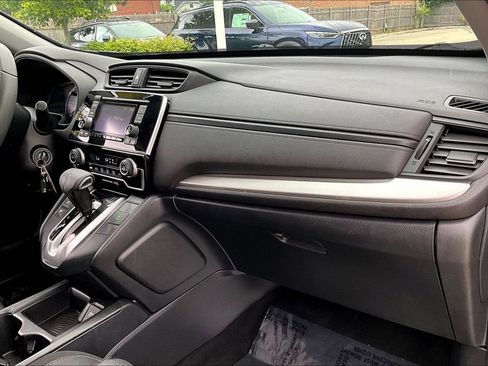 Used 2017 Honda CR-V LX image 24