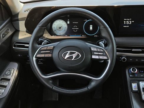 Used 2024 Hyundai Palisade Limited AWD/4WD image 25
