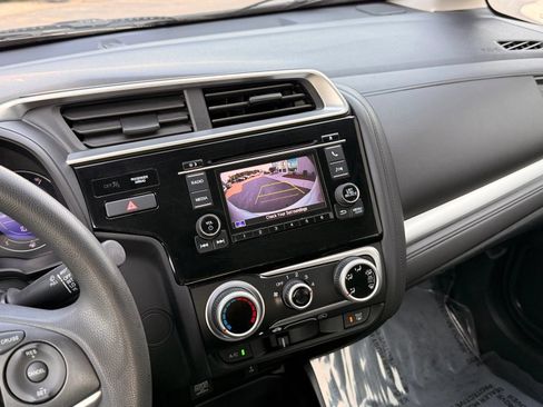 Used 2019 Honda Fit LX image 28