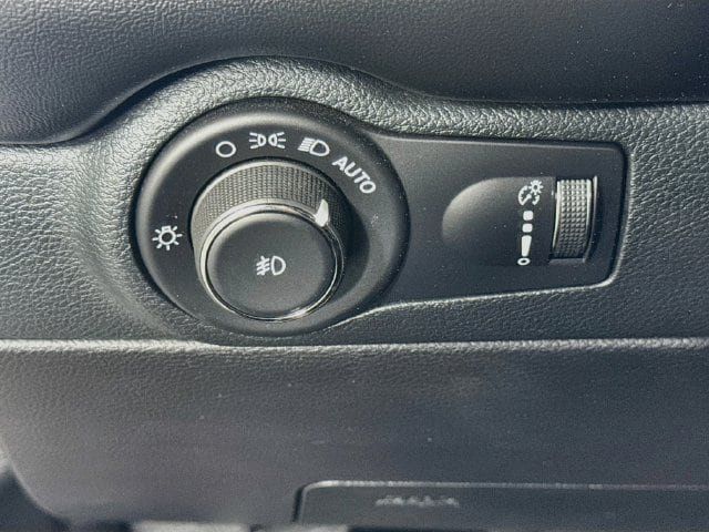 Used 2022 Dodge Durango GT w/ Trailer Tow Group IV AWD/4WD image 10