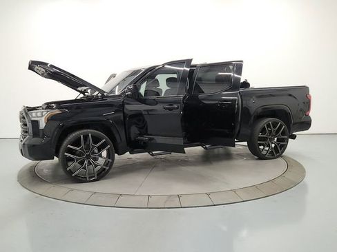 Used 2023 Toyota Tundra Platinum image 12