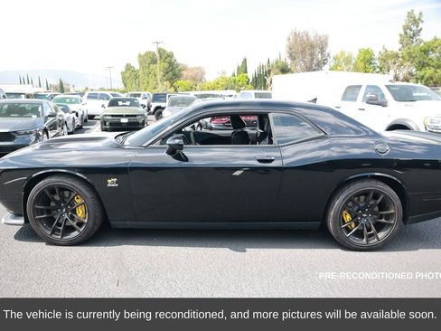 Used 2023 Dodge Challenger R/T Scat Pack image 2