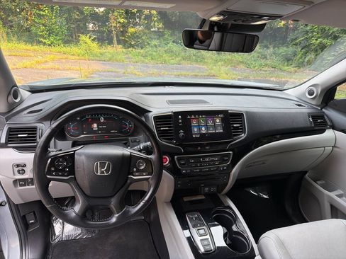 Used 2019 Honda Pilot Elite image 19