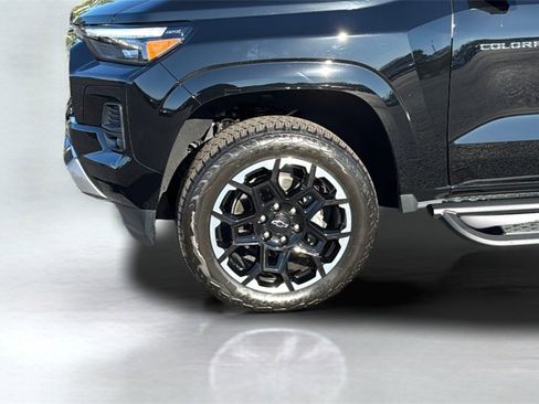 Used 2026 Chevrolet Colorado Z71 w/ Technology Package image 25