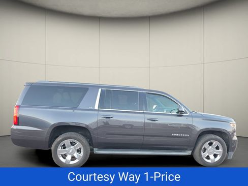 Used 2016 Chevrolet Suburban LT AWD/4WD image 11