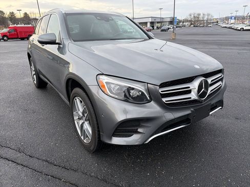 Used 2017 Mercedes-Benz GLC 300 4MATIC image 7