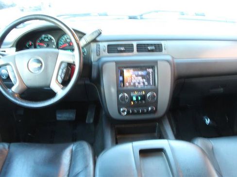 Used 2012 Chevrolet Silverado 2500 LTZ w/ LTZ Plus Package image 21