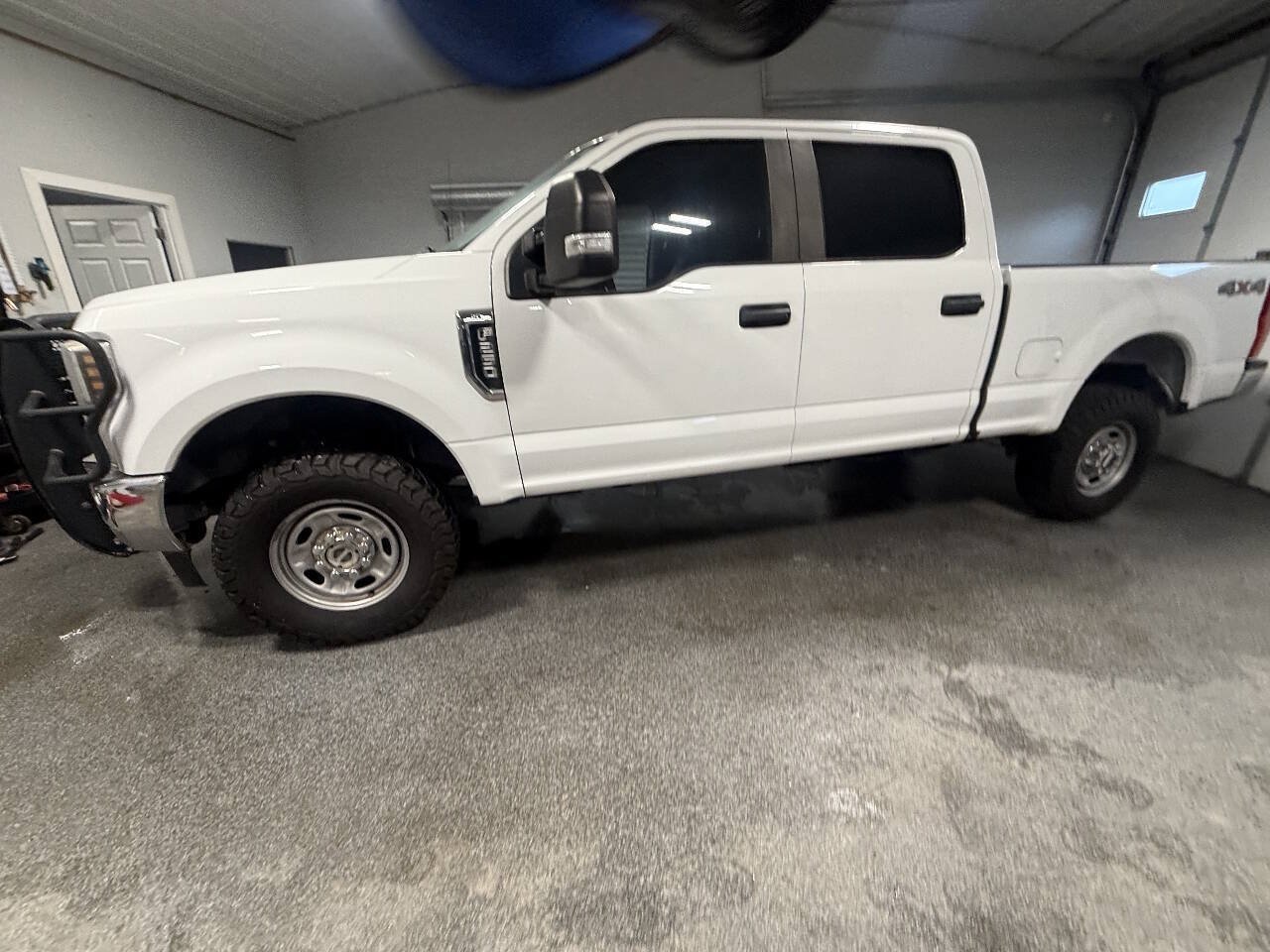 Used 2018 Ford F250 XL w/ Power Equipment Group AWD/4WD image 4
