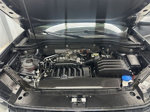 Used 2019 Volkswagen Atlas SEL R-Line FWD image 21