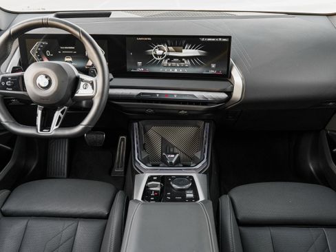 Used 2025 BMW X3 xDrive30i image 8