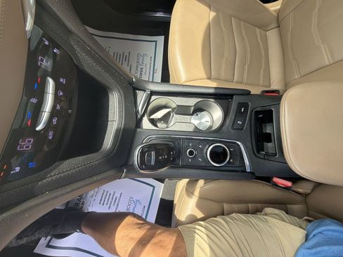 Used 2020 Cadillac XT5 Premium Luxury w/ Platinum Package FWD image 20