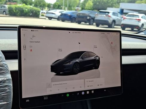 Used 2025 Tesla Model 3 Long Range RWD image 17