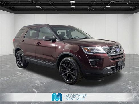 Used 2019 Ford Explorer XLT w/ Equipment Group 202A image 7