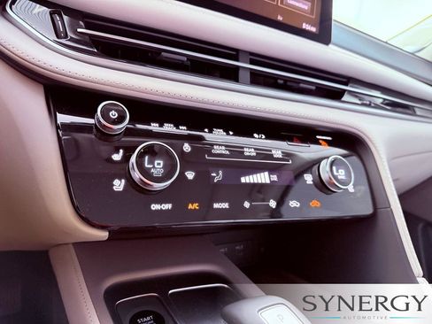 Used 2026 INFINITI QX60 Luxe FWD image 13