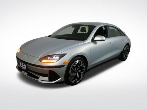 Used 2024 Hyundai Ioniq 6 SEL AWD/4WD image 8