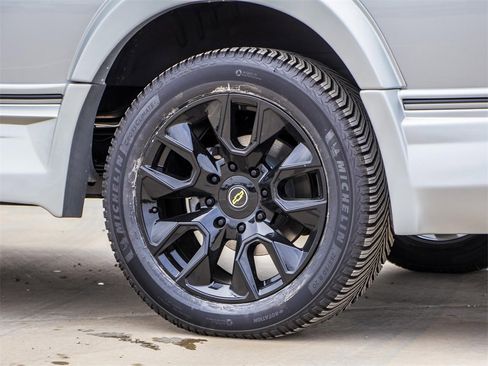 New 2025 Chevrolet Express 2500 w/ Driver Convenience Package image 5