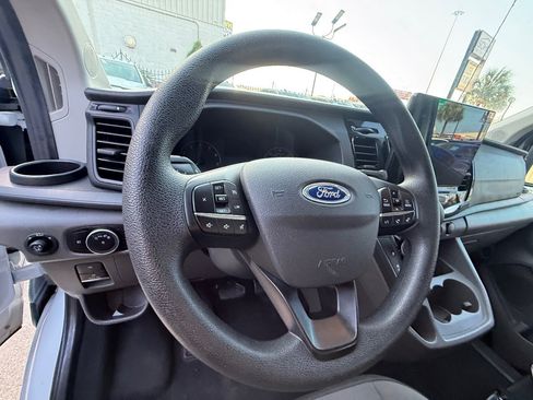 Used 2023 Ford Transit 350 XLT RWD image 20