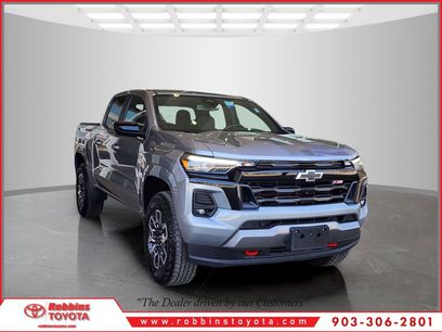 Used 2024 Chevrolet Colorado Z71 w/ Z71 Convenience Package 2