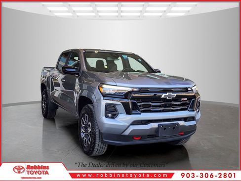 Used 2024 Chevrolet Colorado Z71 w/ Z71 Convenience Package 2 image 1