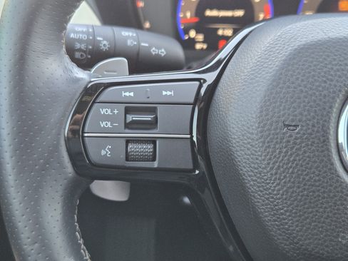 Certified 2025 Acura ADX A-Spec image 36