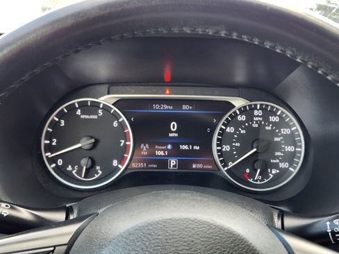 Used 2021 Nissan Sentra SV image 16