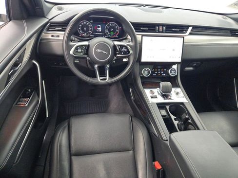 Used 2024 Jaguar F-PACE R-Dynamic S image 21