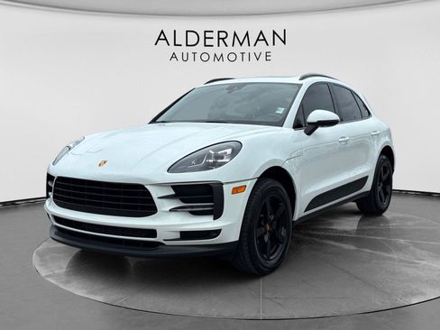 Used 2020 Porsche Macan AWD/4WD image 1