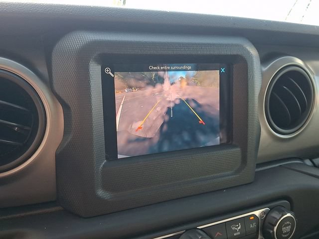 Used 2020 Jeep Gladiator Sport w/ Quick Order Package 24S AWD/4WD image 18