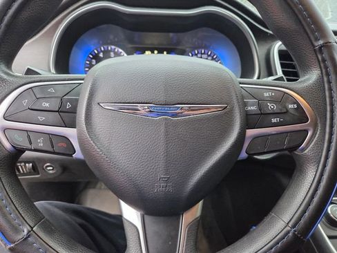 Used 2016 Chrysler 200 LX FWD image 15