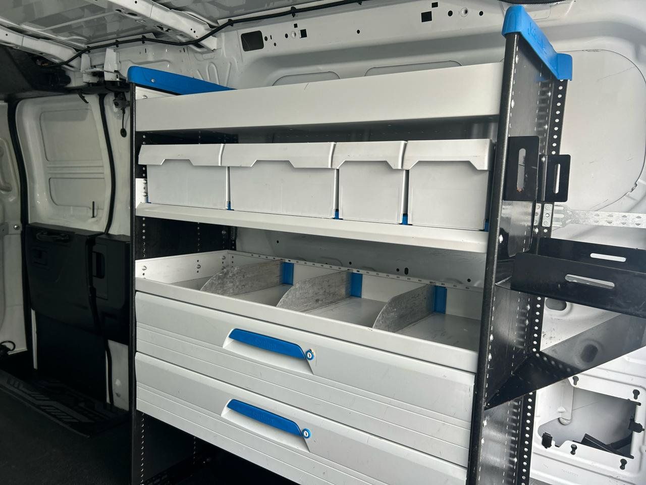 Used 2018 Ford Transit 150 130 Low Roof RWD image 12