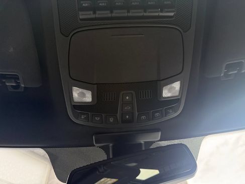 Used 2019 Ford F350 Platinum w/ Platinum Ultimate Package AWD/4WD image 30