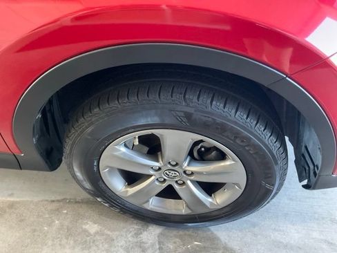 Used 2015 Toyota RAV4 XLE FWD image 28