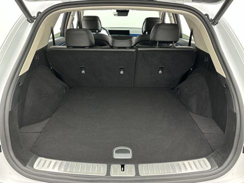 Certified 2026 Genesis GV70 2.5T Select image 24