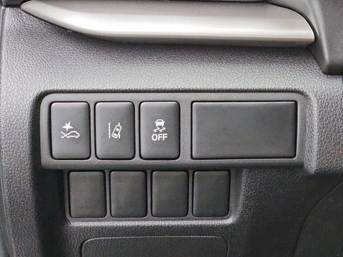 Used 2023 Mitsubishi Eclipse Cross LE image 22