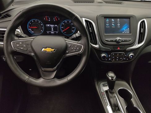 Used 2018 Chevrolet Equinox LT image 22
