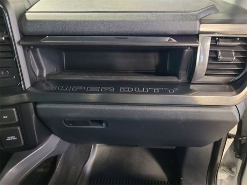 Used 2025 Ford F250 Lariat w/ Lariat Ultimate Package image 23