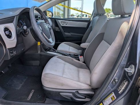 Used 2018 Toyota Corolla LE w/ Carpet Mat Package (TMS) FWD image 14