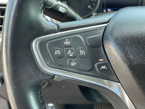Used 2020 Chevrolet Equinox LT AWD/4WD image 17