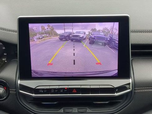 Used 2022 Jeep Compass Altitude w/ Convenience Group image 24