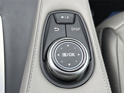 Used 2024 INFINITI QX50 Luxe AWD/4WD image 19