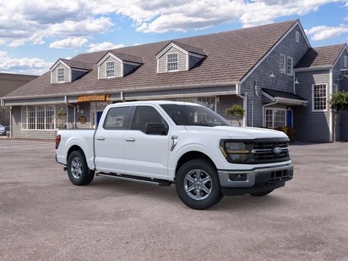 Used 2025 Ford F150 XLT w/ Equipment Group 301A Standard RWD image 7