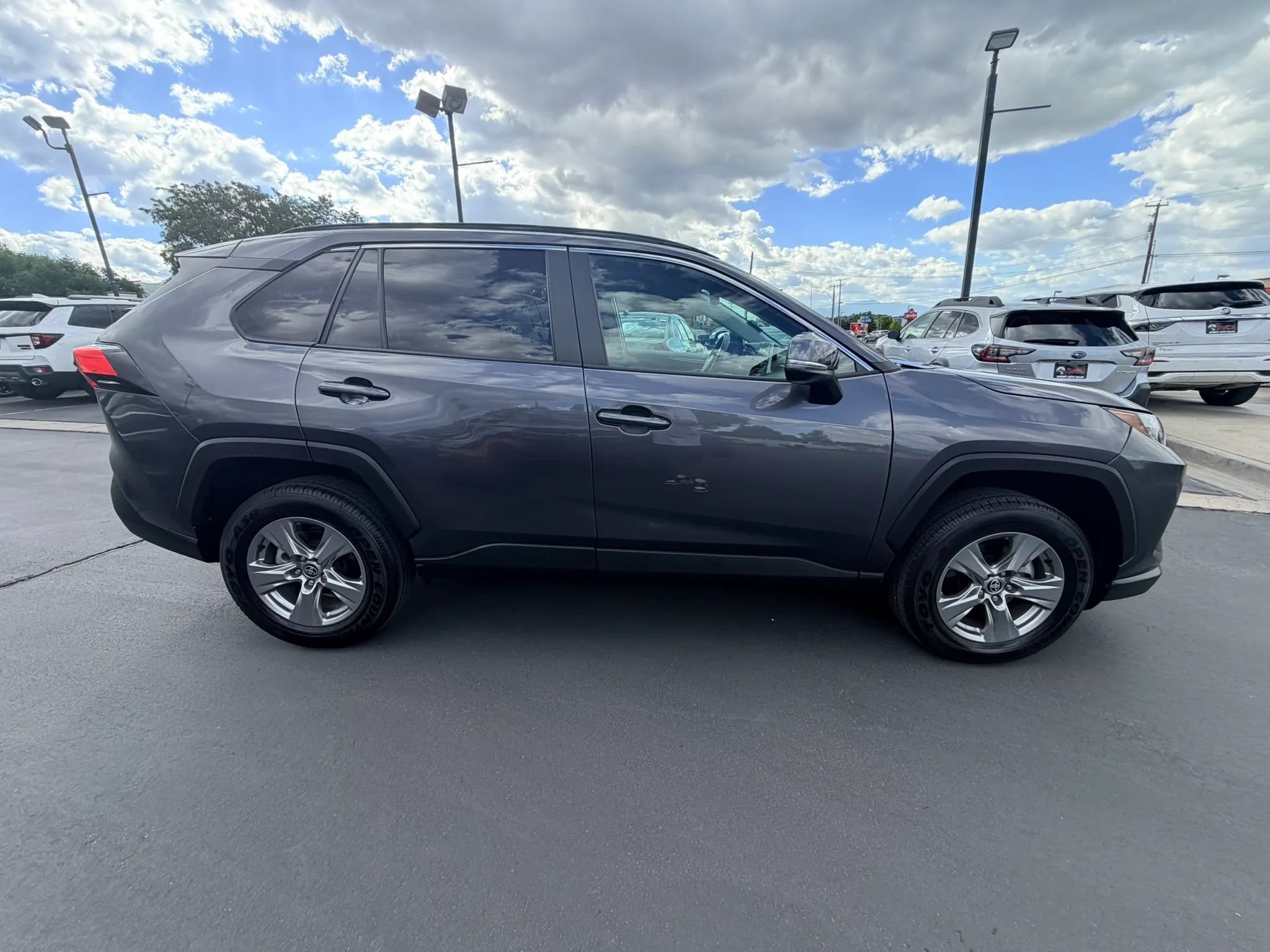 Used 2024 Toyota RAV4 XLE AWD/4WD image 3