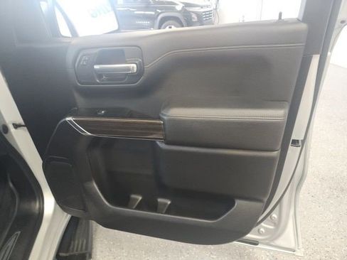 Certified 2022 Chevrolet Silverado 1500 RST AWD/4WD image 24