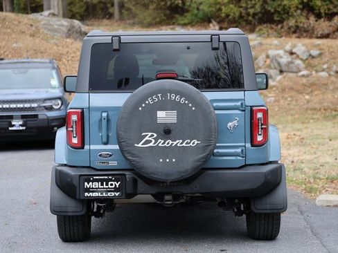 Used 2023 Ford Bronco Outer Banks image 3