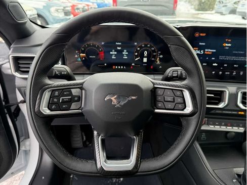 Used 2025 Ford Mustang Premium RWD image 13